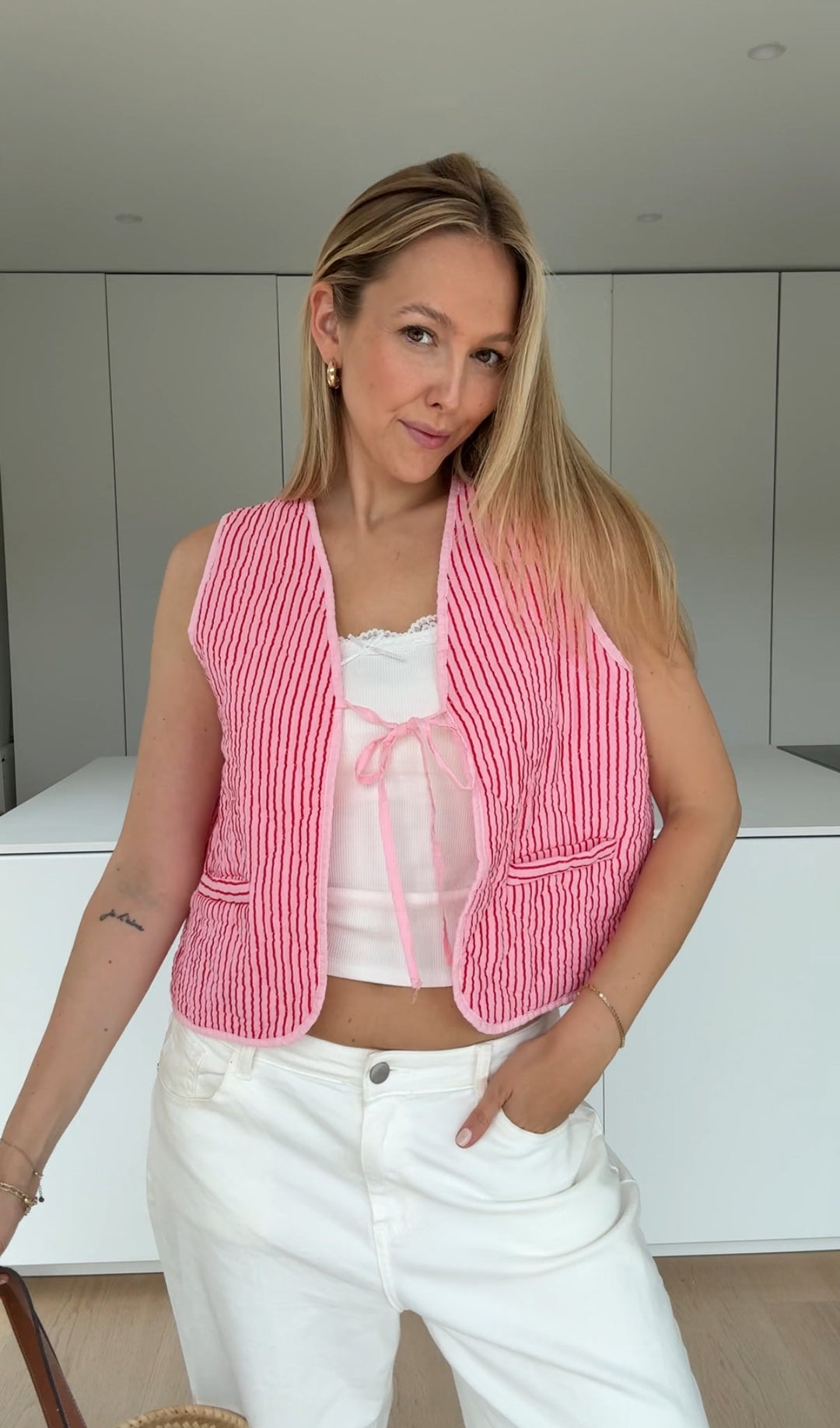 SCANDI VEST CHERRY